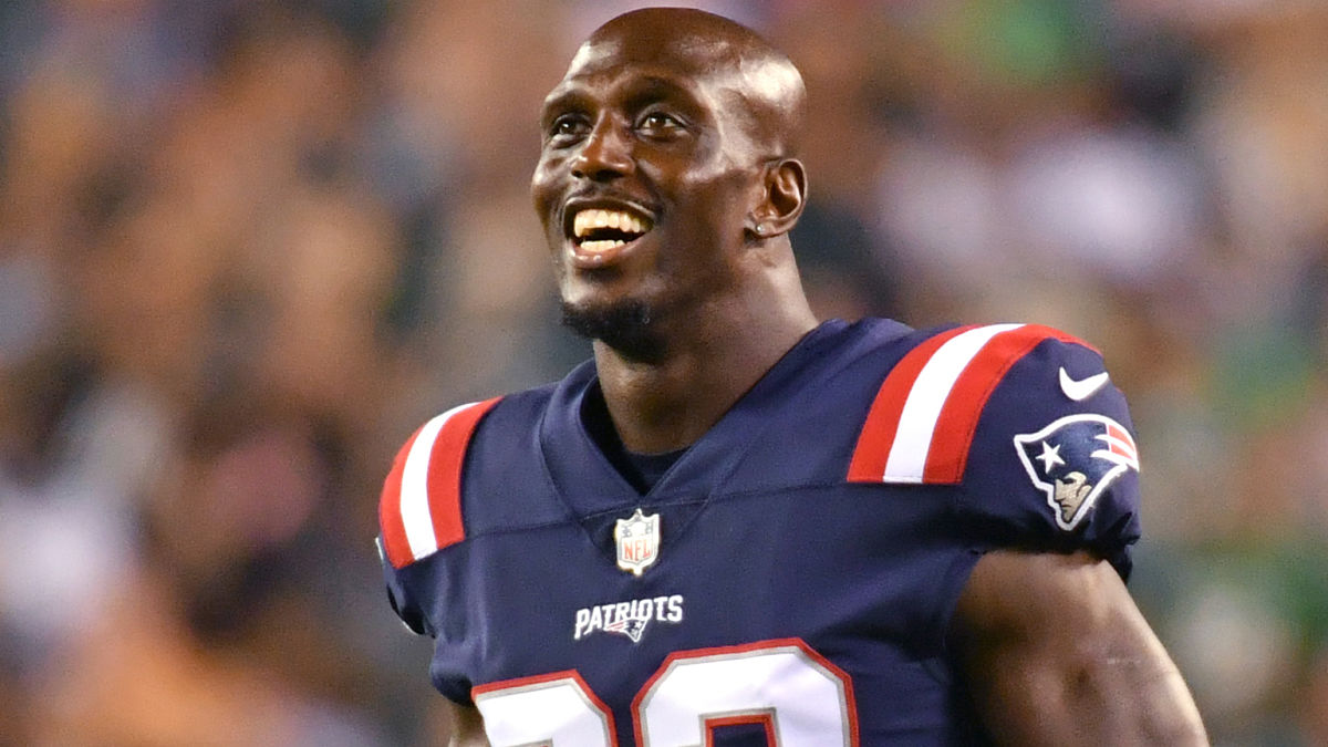 What Devin Mccourty Finds Funny About Outside Of Patriots Culture Wallpaper