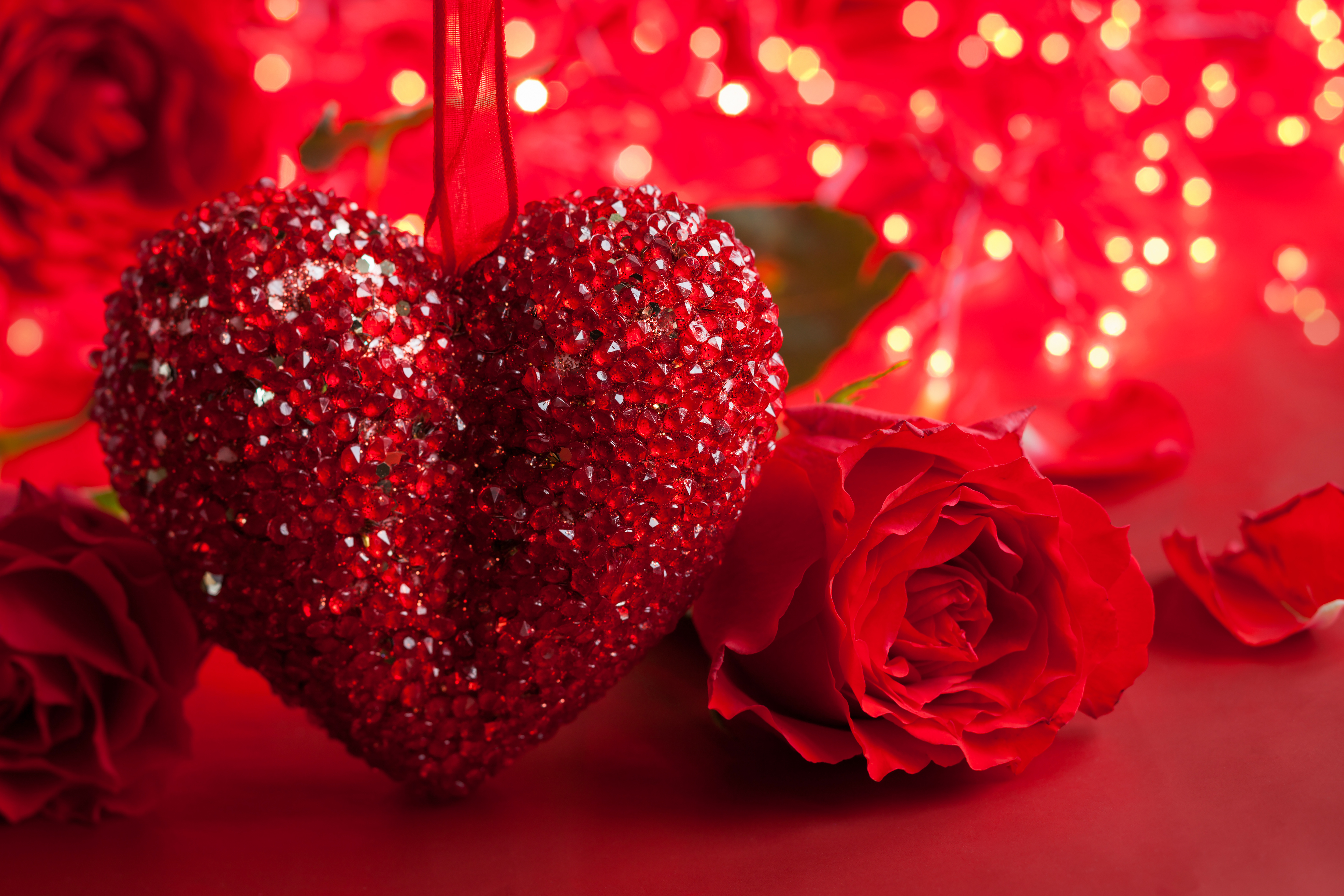 Valentines Day Background with Heart and Roses Gallery