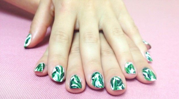 Beverly Hills Hotel Banana Leaf Wallpaper Nails by Annie 53 A super