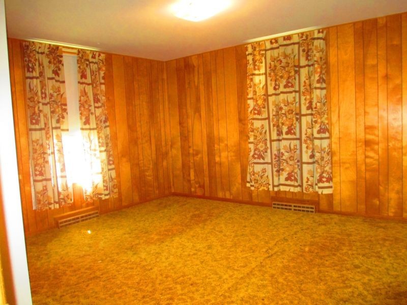 Wood Paneling Orange Carpet Old Window Drapes Curtains Wheeling West