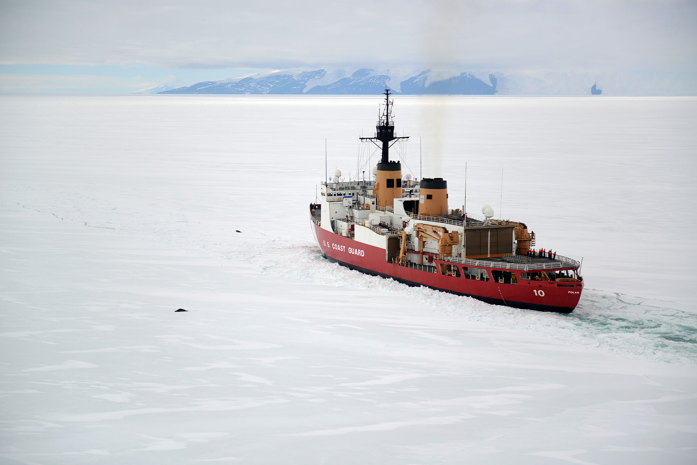 The U S Urgently Needs New Icebreaker Ships To Patrol Arctic