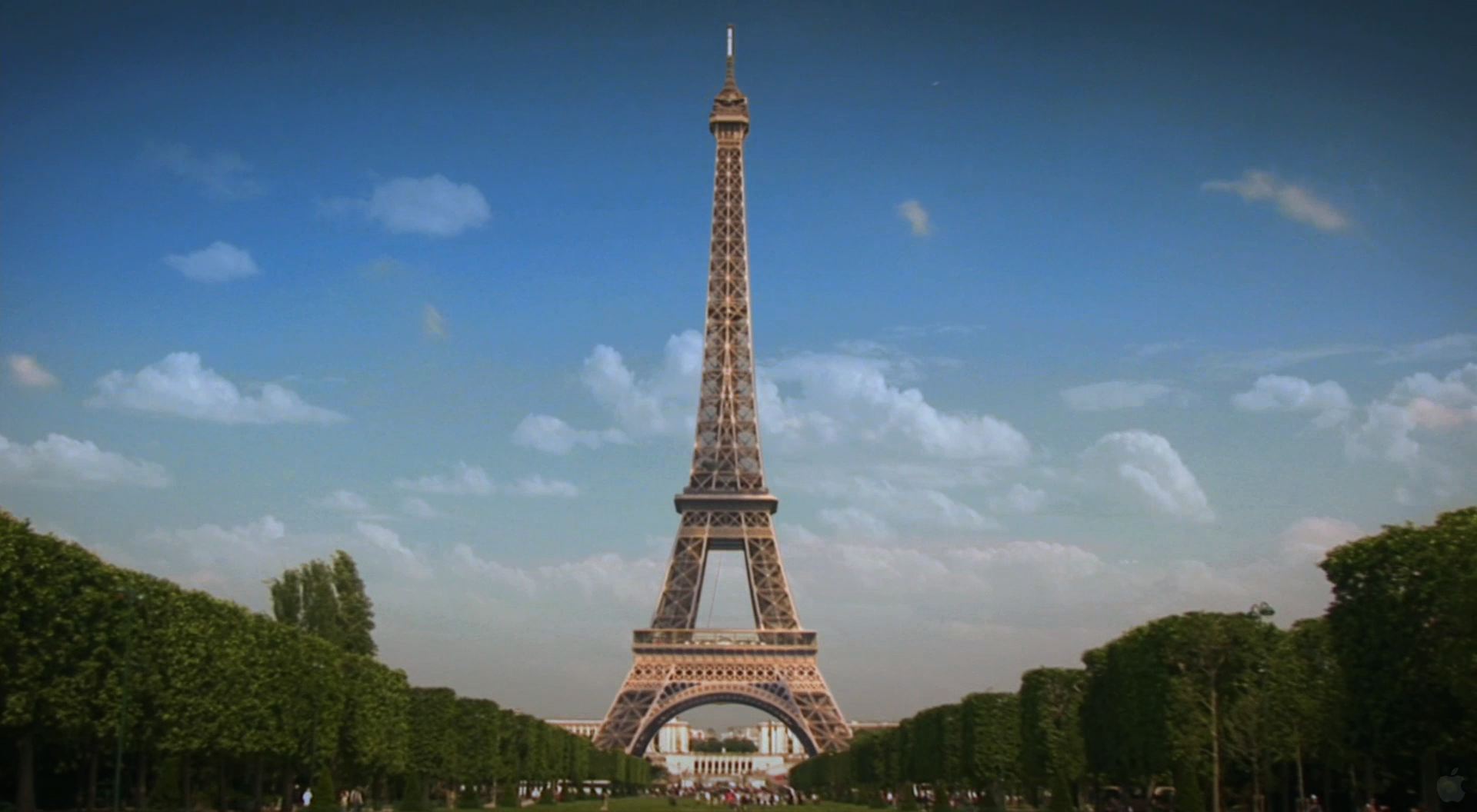 The Eiffel Tower In Paris France Wallpaper