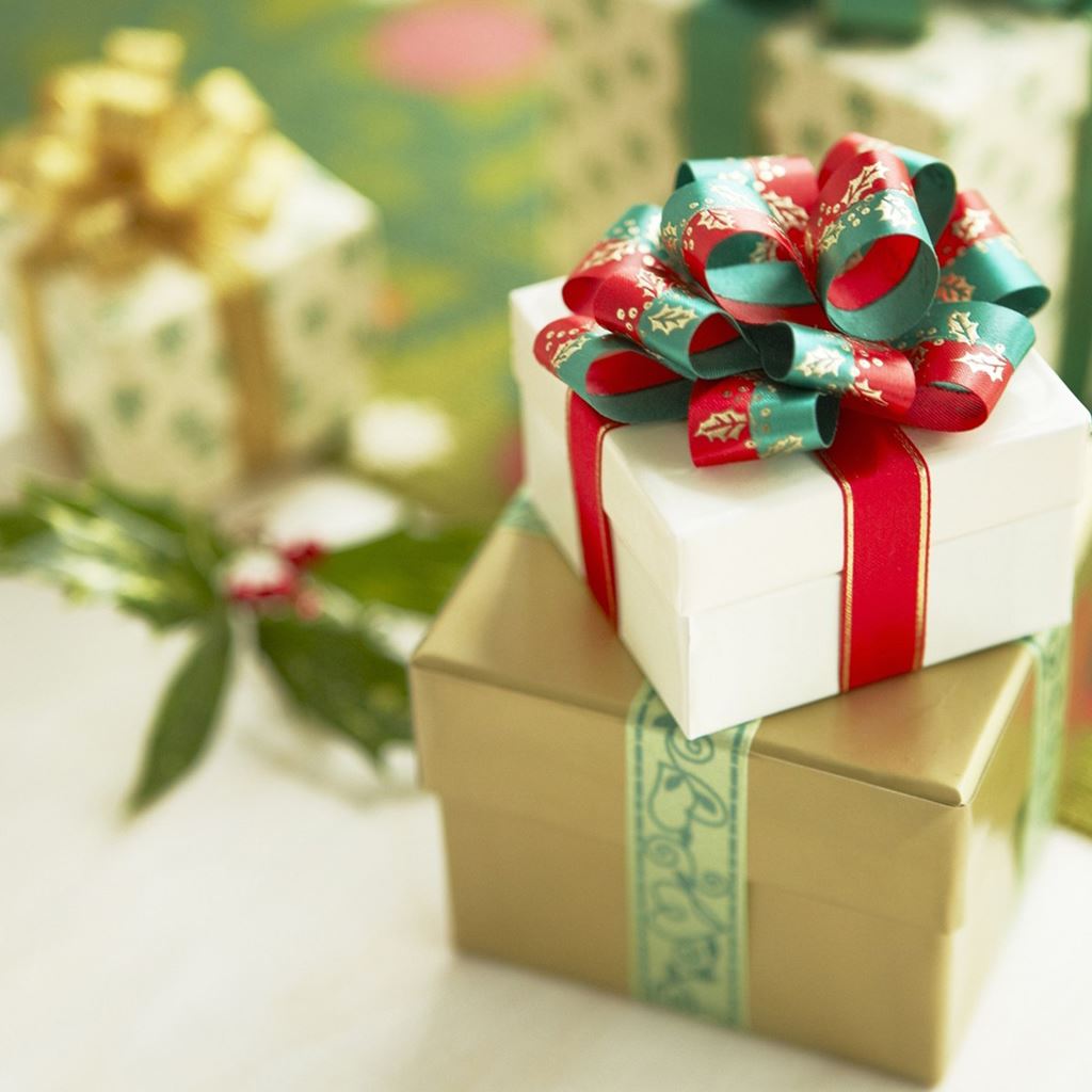 Two Christmas Presents Close Up iPad Wallpaper