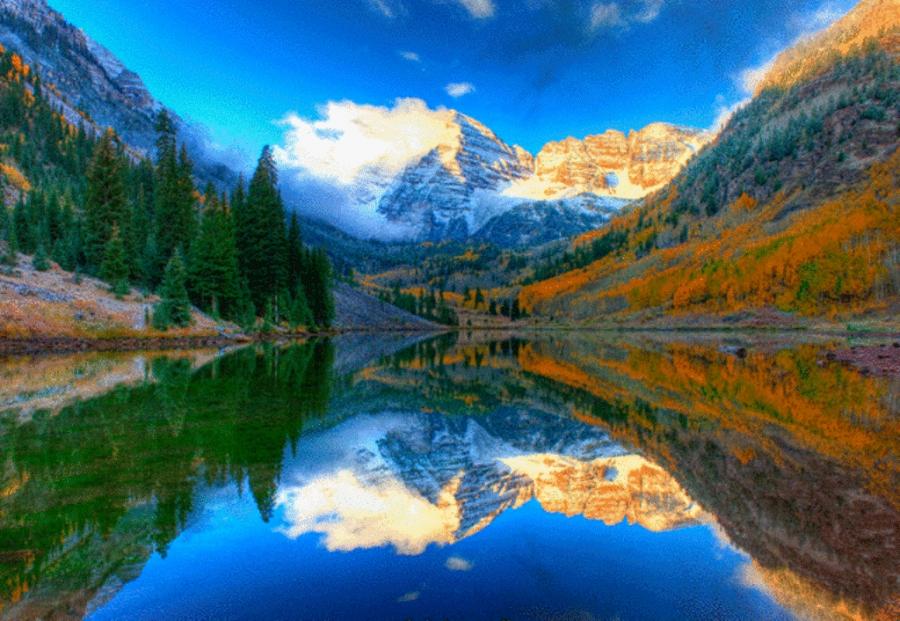 The Maroon Bells Mountain in the Elk Mountains in Colorado   Pixdaus