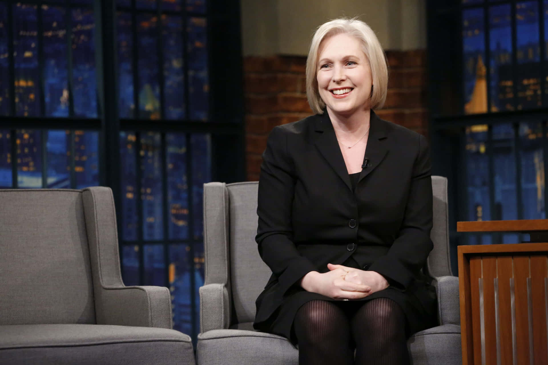 Kirsten Gillibrand Happy Inter Jt0hgursh6i7e4a7 Wallpaper