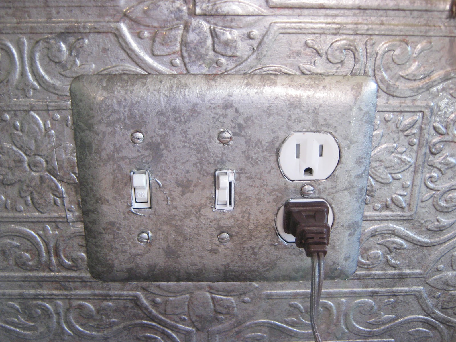 48 Embossed Wallpaper For Backsplash Wallpapersafari vrogue.co