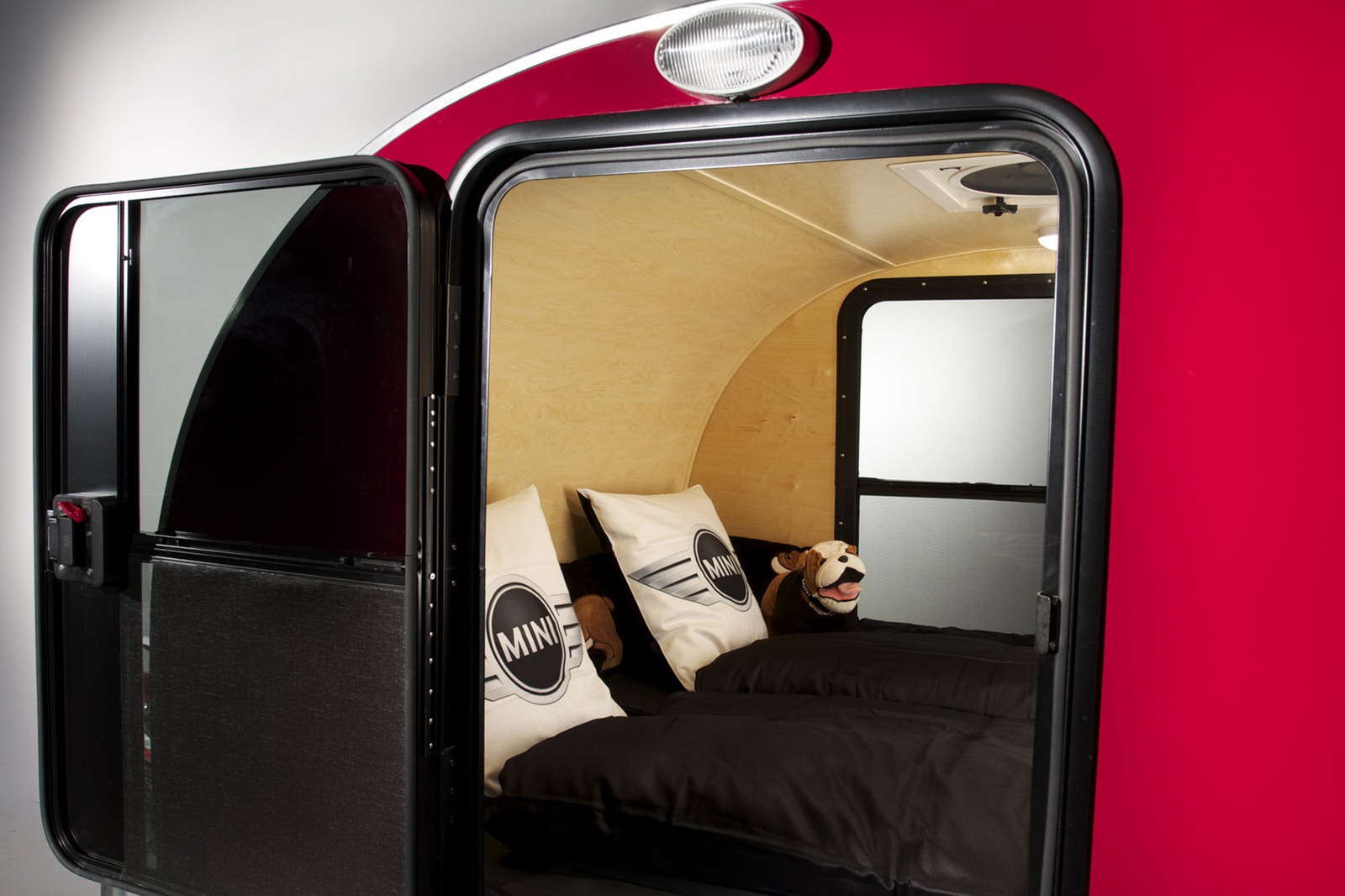 Mini Camper Cowley Caravan Interior Sense The Car