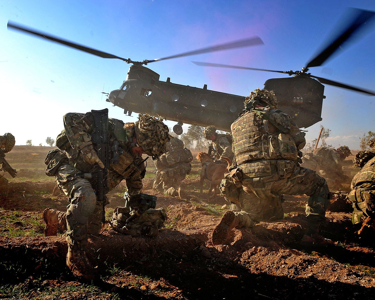 Royal Marines Commandos Suez Wallpaper