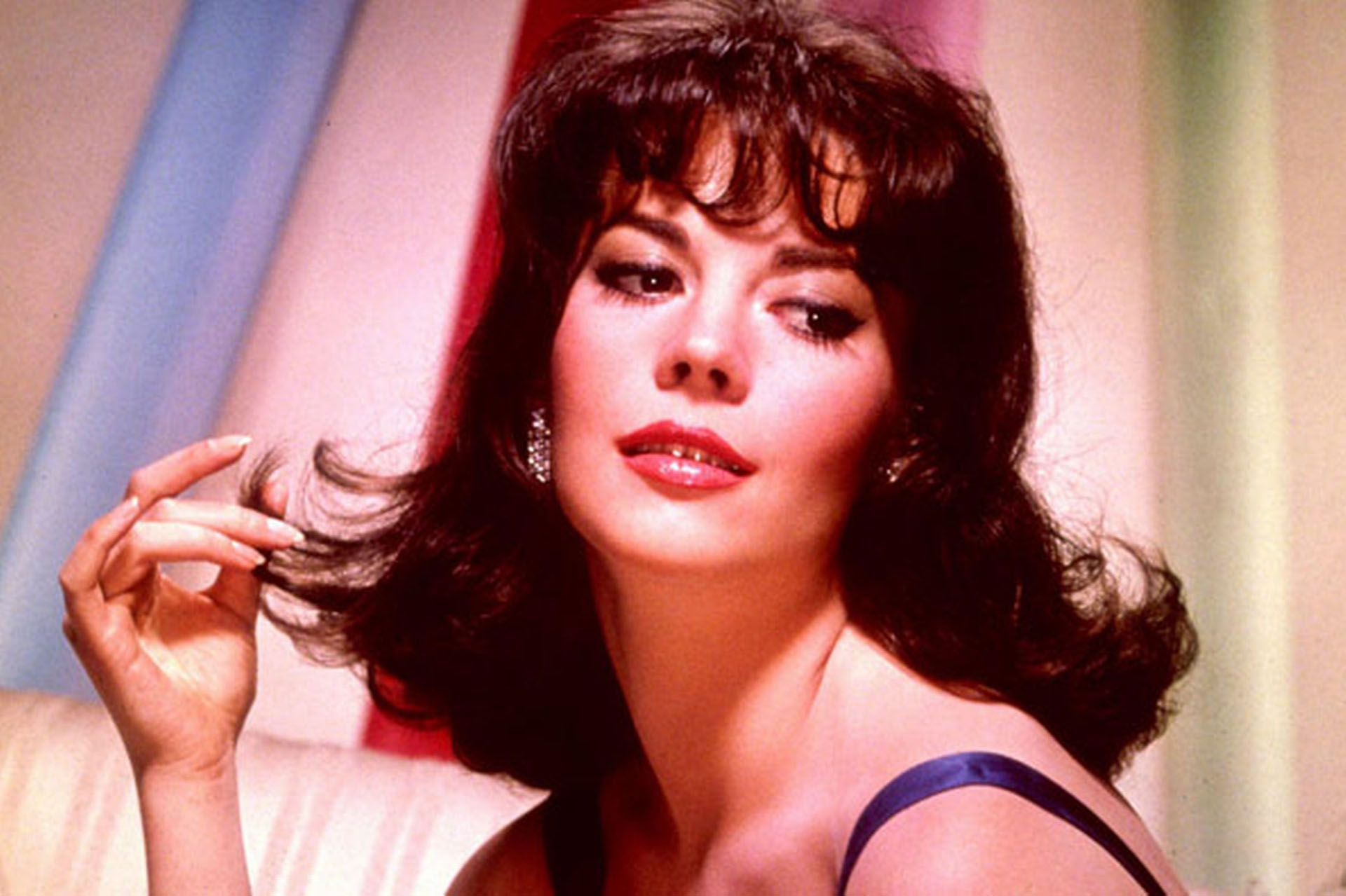 Natalie Wood Photos on Daily Backgrounds