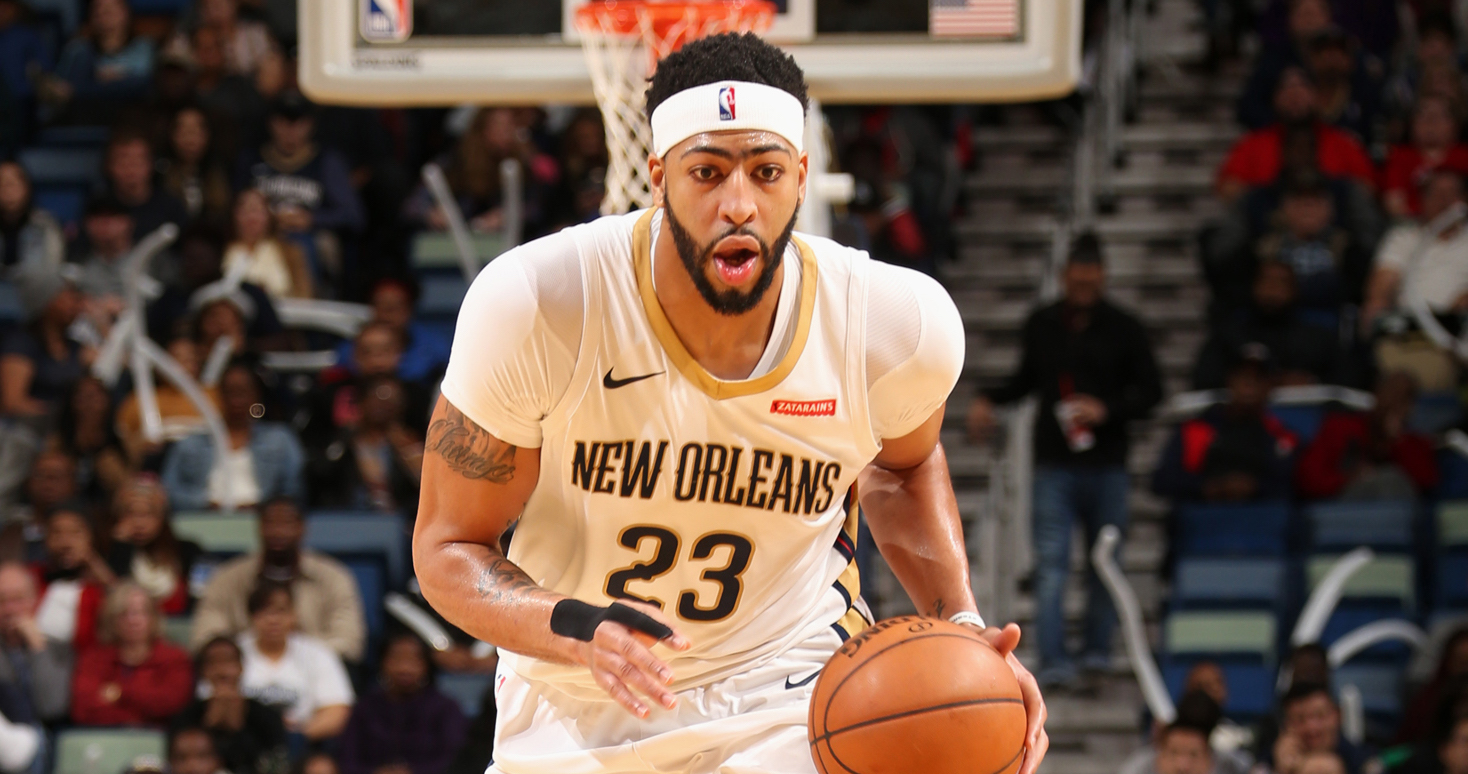 Pelicans news Anthony Davis suffers injury that takes him