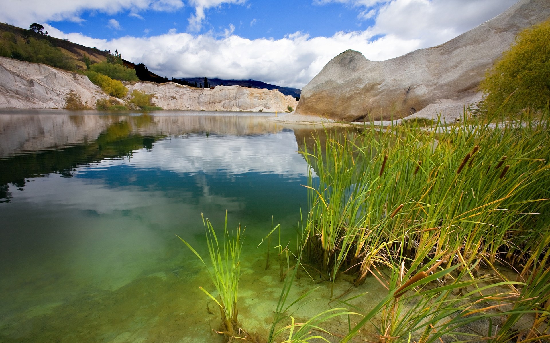 New Zealand Lake Desktop Wallpaper