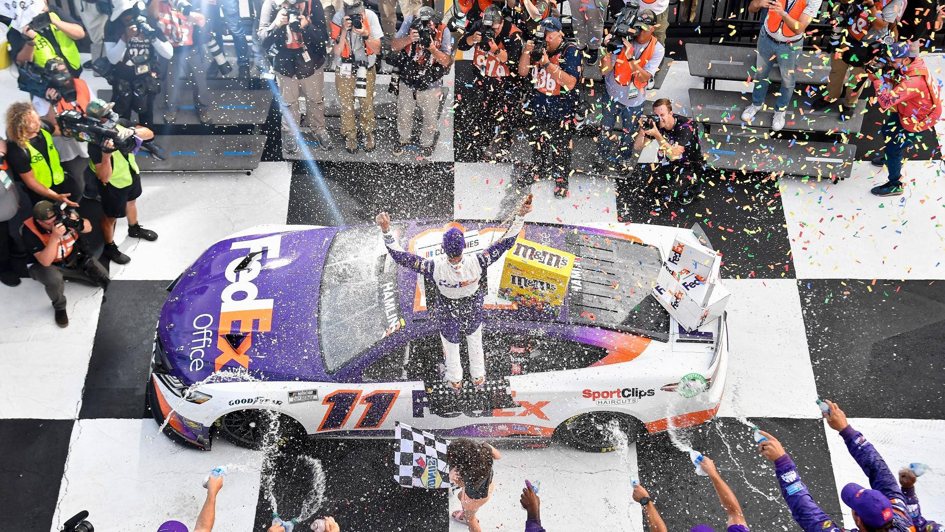 Top Denny Hamlin Wallpaper Full HD 4k To Use