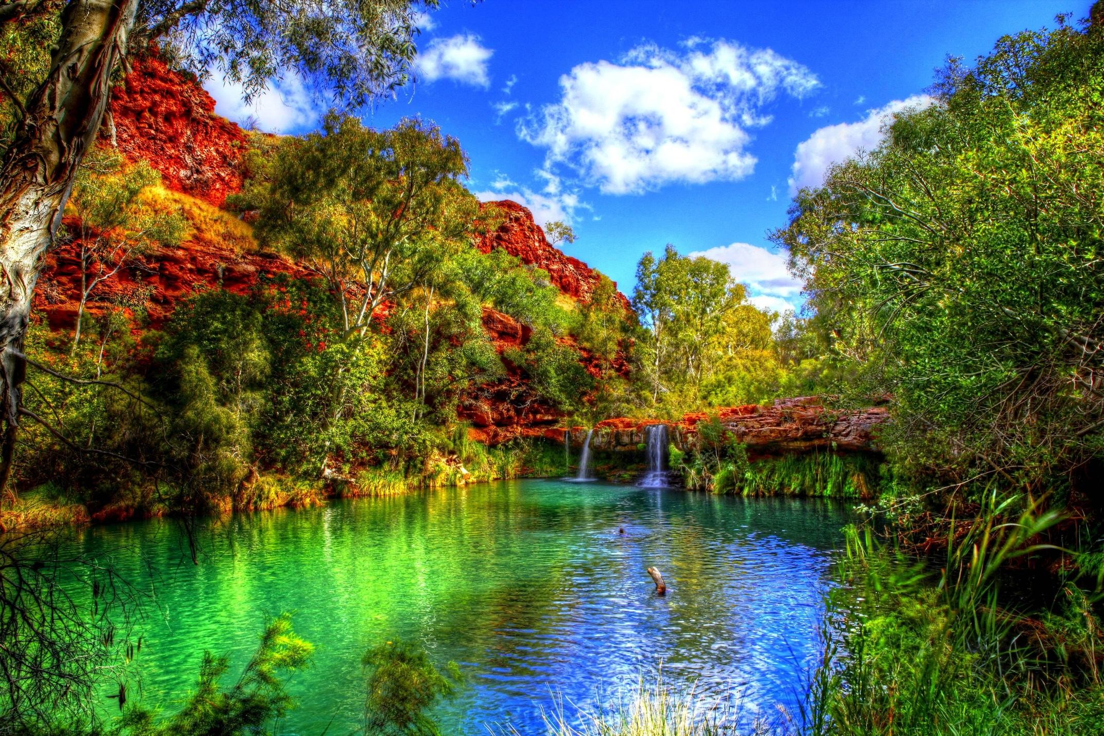 Beautiful Scenery Background Wallpaper