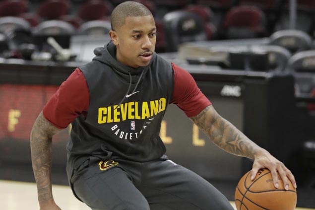 Isaiah Thomas Es Off Bench As Cavs Host Blazers Ruled