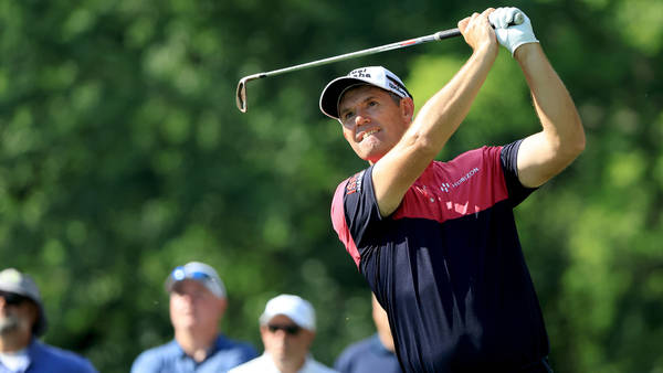 Padraig Harrington With Lips Pursed Wallpaper