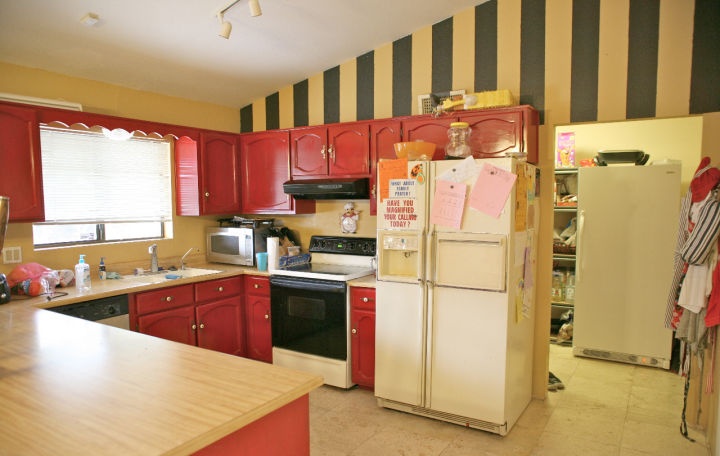 Cabis Green Striped Wallpaper Mesa Arizona Home House For Sale