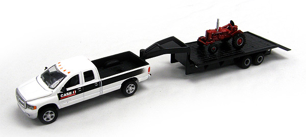 Case Ih Dealership Pickup Truck Farmall Tractor Set