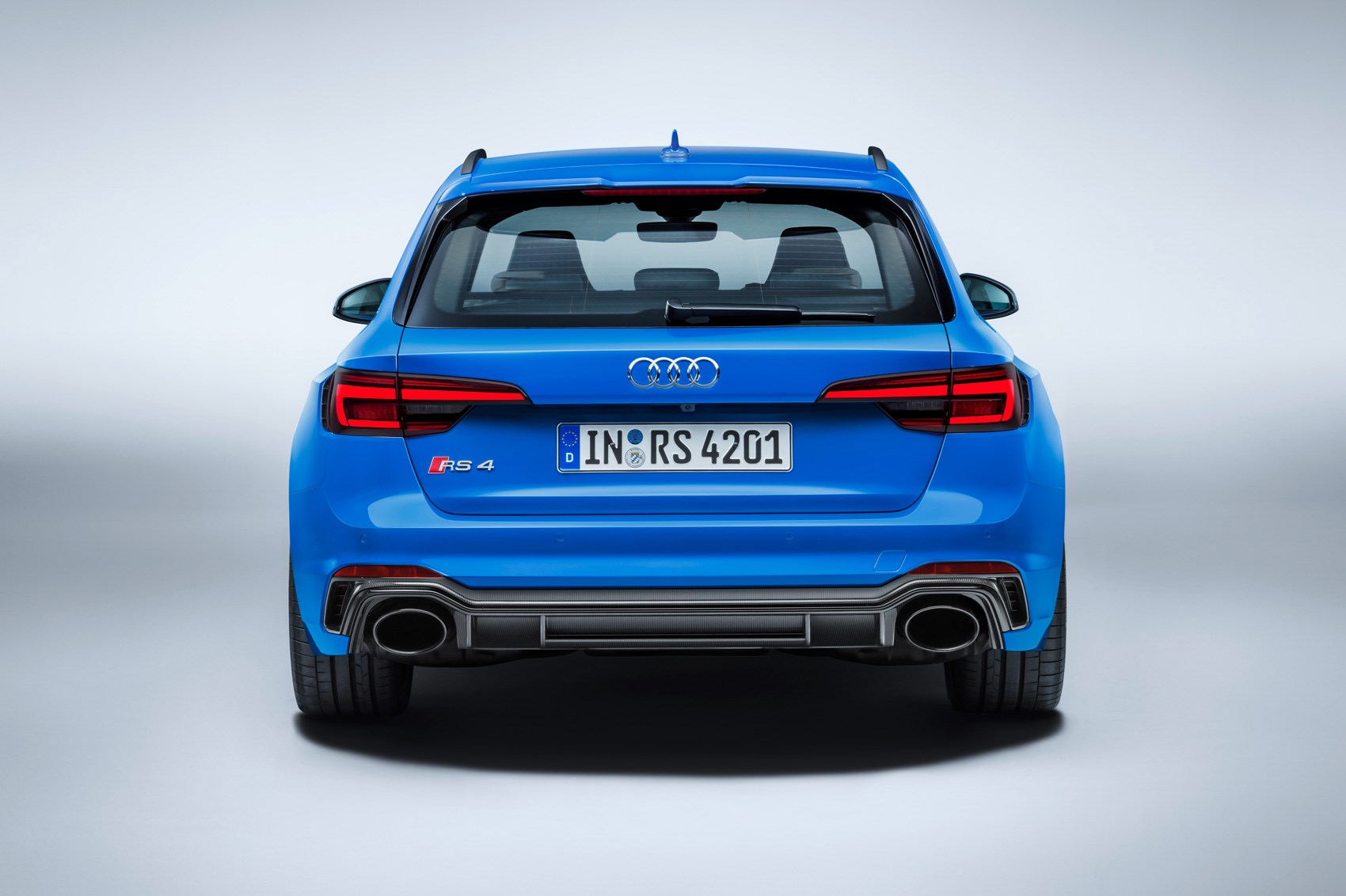 Audi RS4 Gallery Photos and Images   ProCarsClubcom