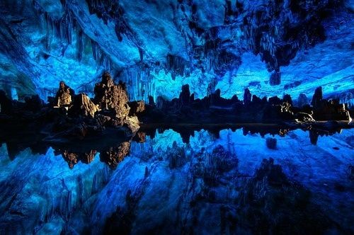 The Underground Lake Reed Flute Cave In Geology Glorious Geo