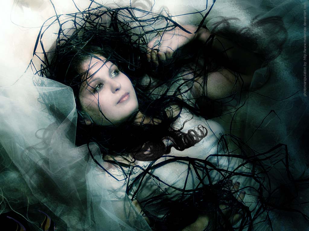 Beautiful Gothic Pictures Laying Down Girl