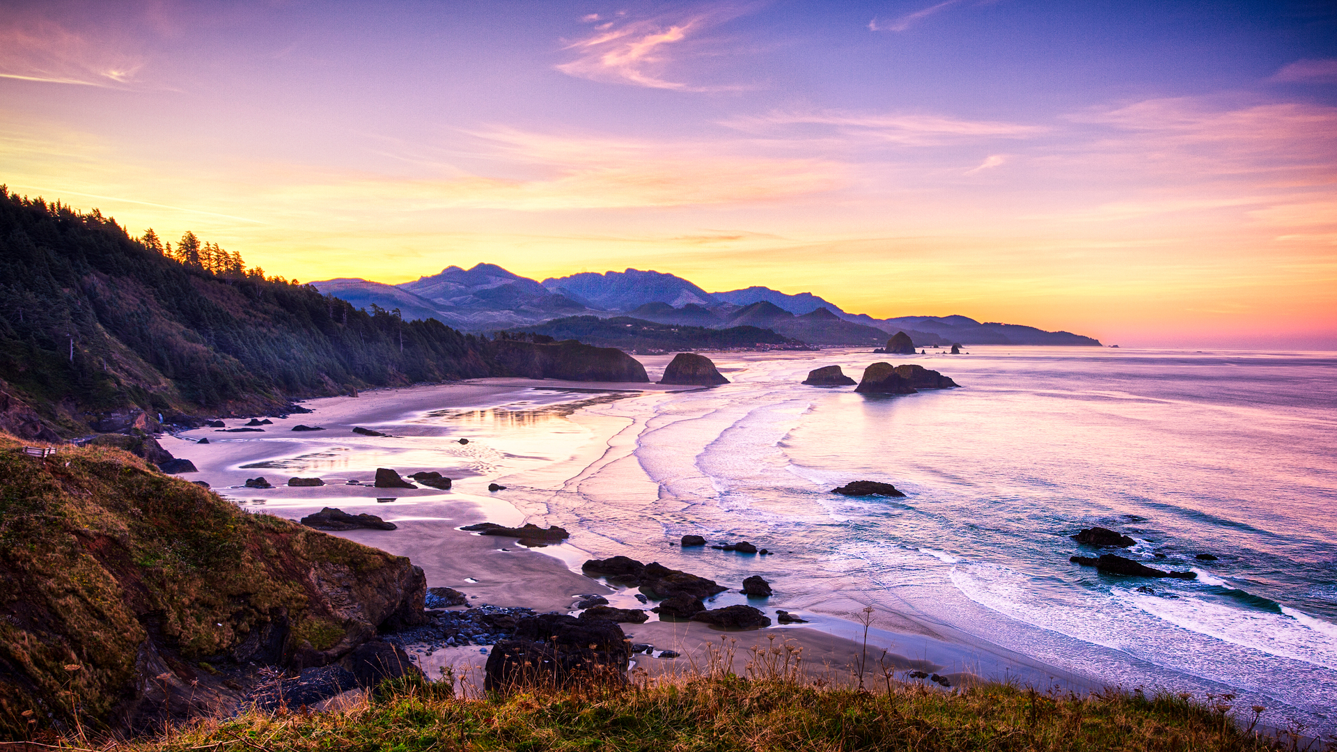 Beautiful Cannon Beach In Oregon HD Desktop Background Wallpaper