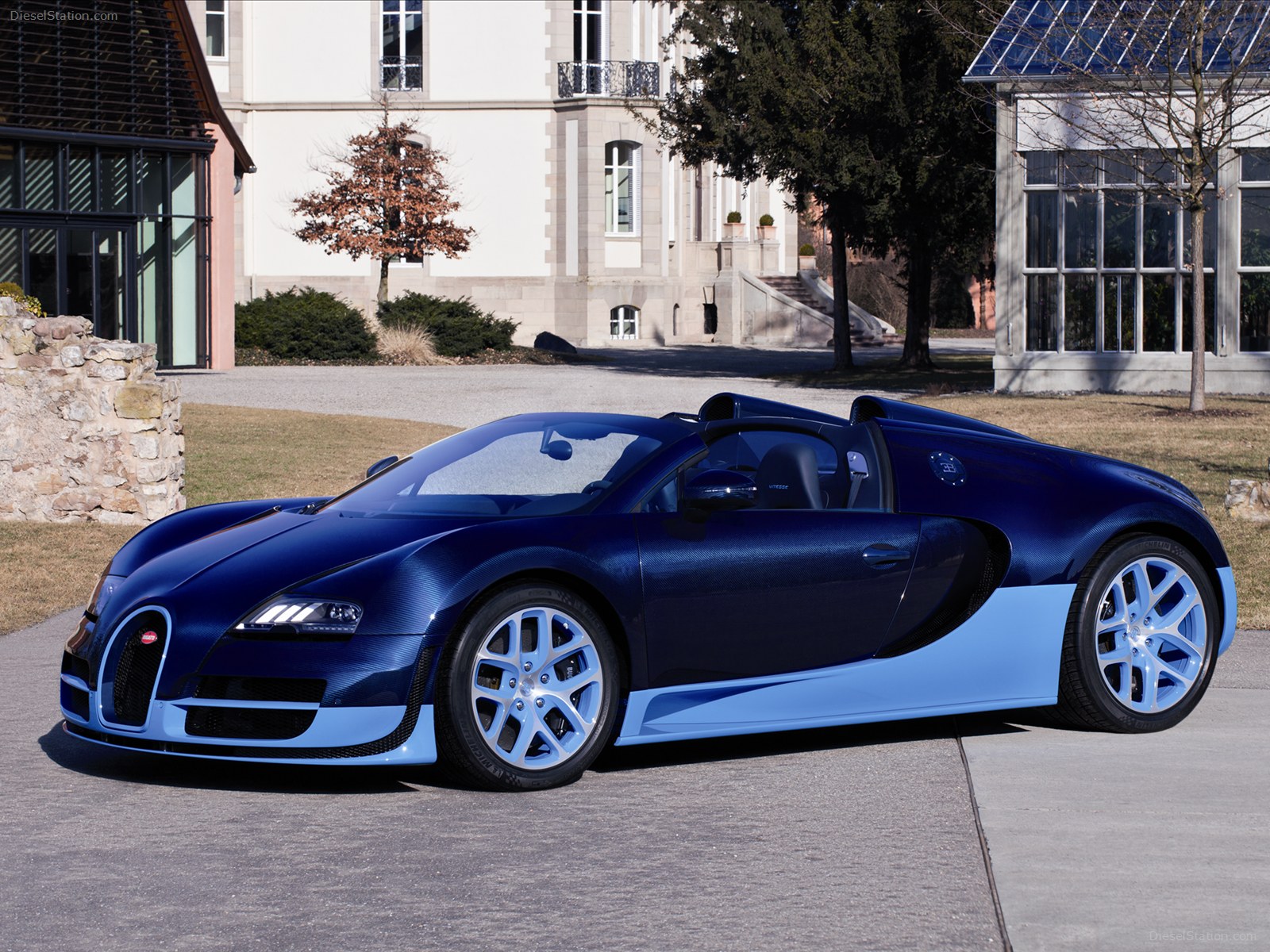 Bugatti Veyron Grand Sport Vitesse Exotic Car