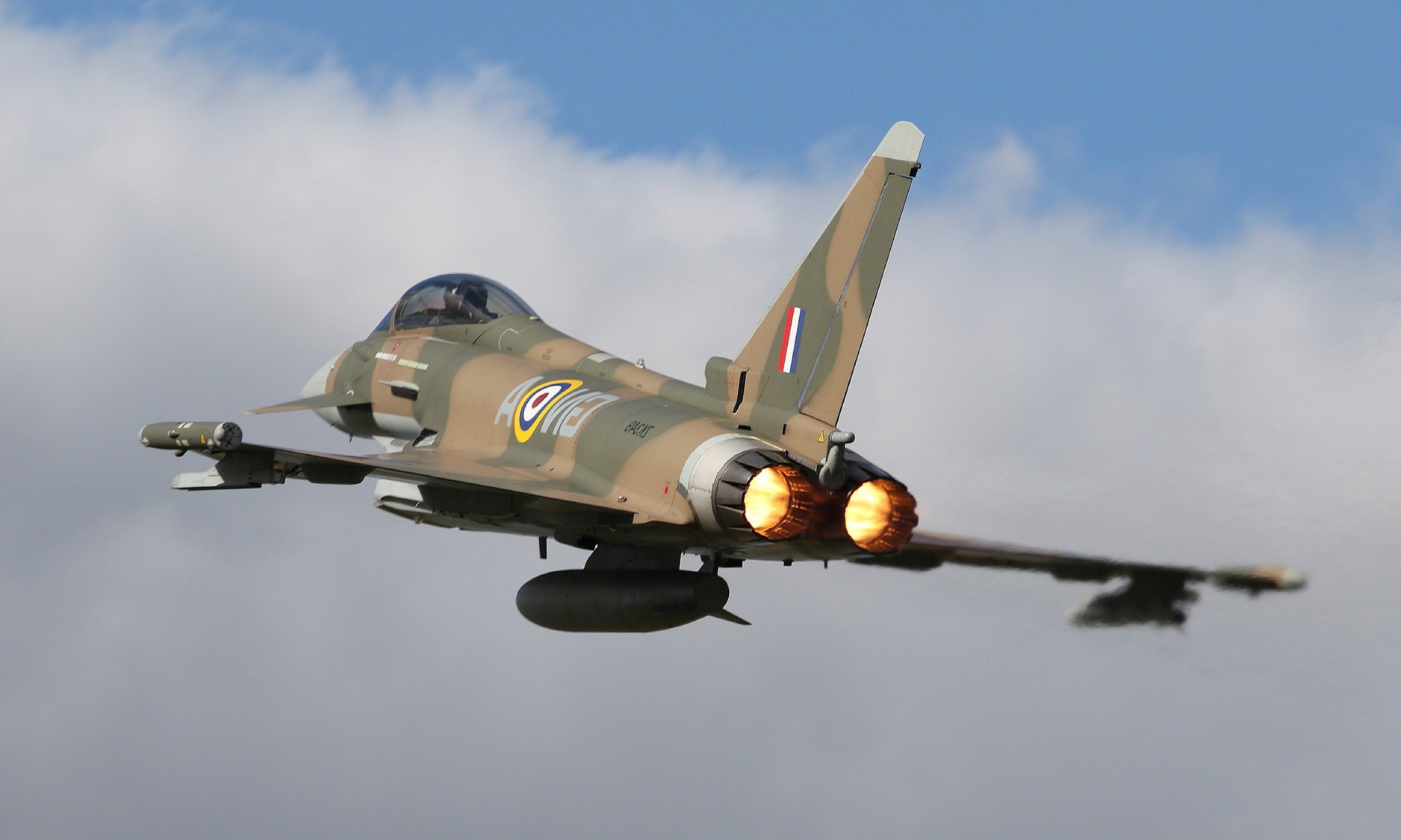 Eurofighter Typhoon Jet Fighter Aircraft Warplane HD Planes 4k Wallpaper Image