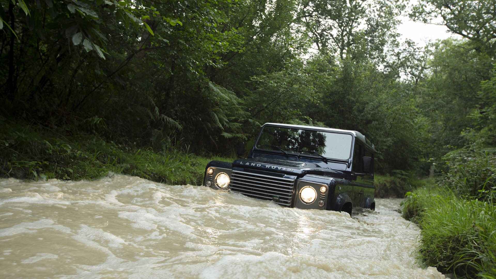 Land Rover Defender Off Road Wallpaper High Quality