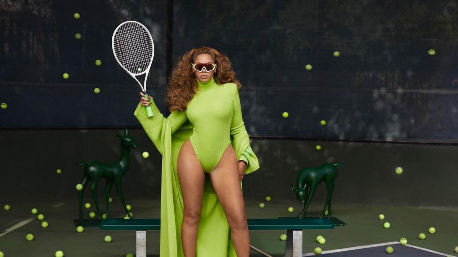 Beyonce Promotes Winter Ivy Park X Adidas Collection On The Tennis