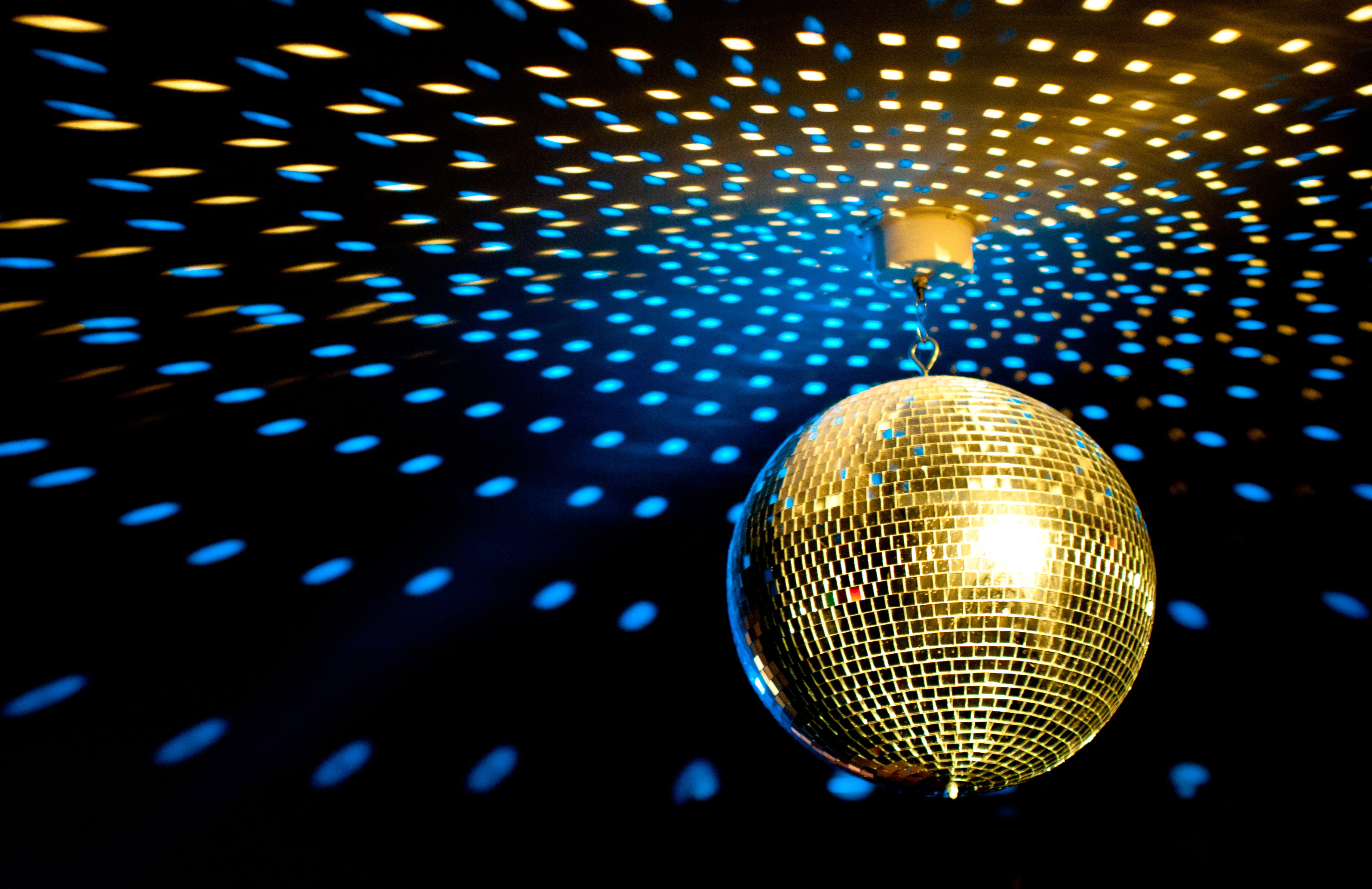 club music wallpapers 24 disco ball wallpaper 62459html January 2012