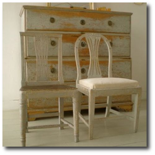 Keywords Gustavian Furniture Distressed Country