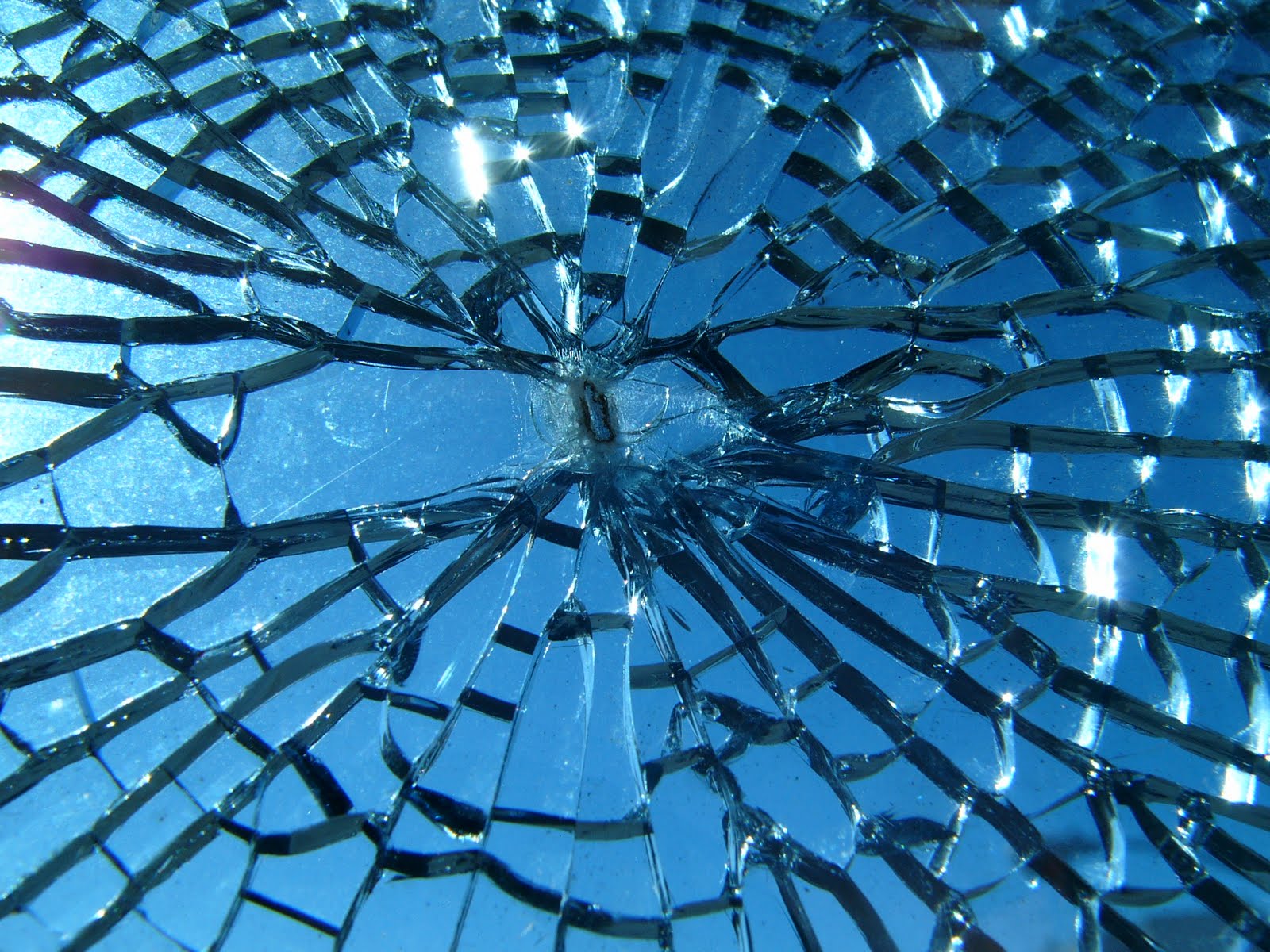 Broken Glass Wallpaper Picture