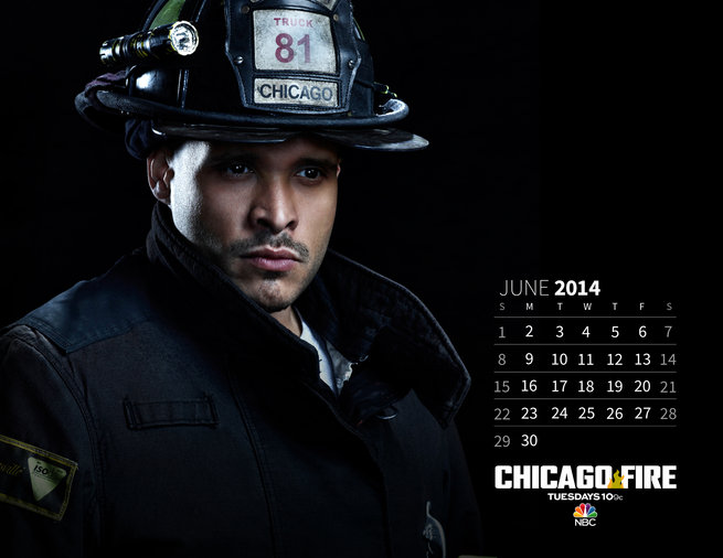 Pictures Chicago Fire Desktop Calendar
