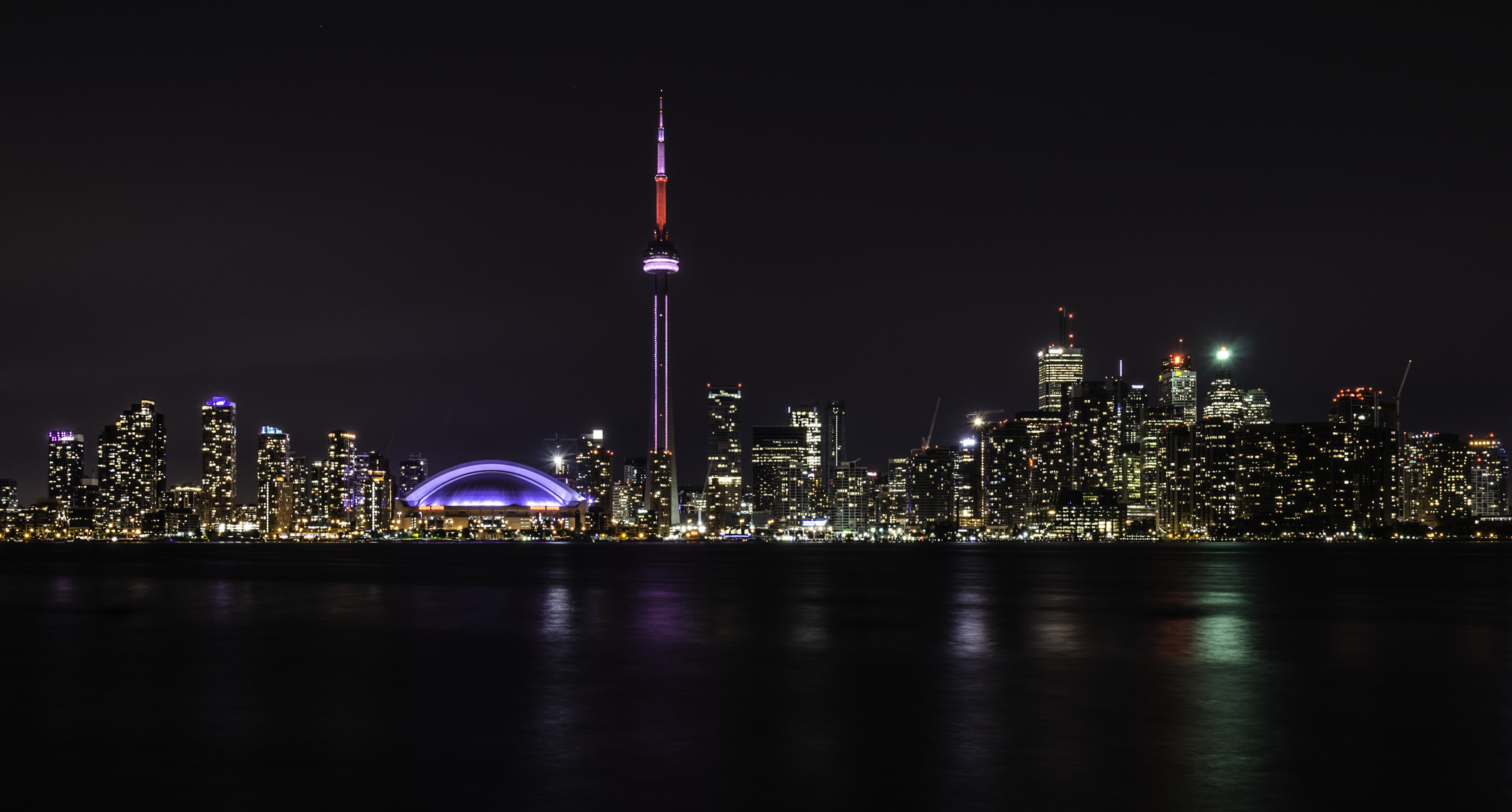 Toronto at night by Falcon912 4707x2528