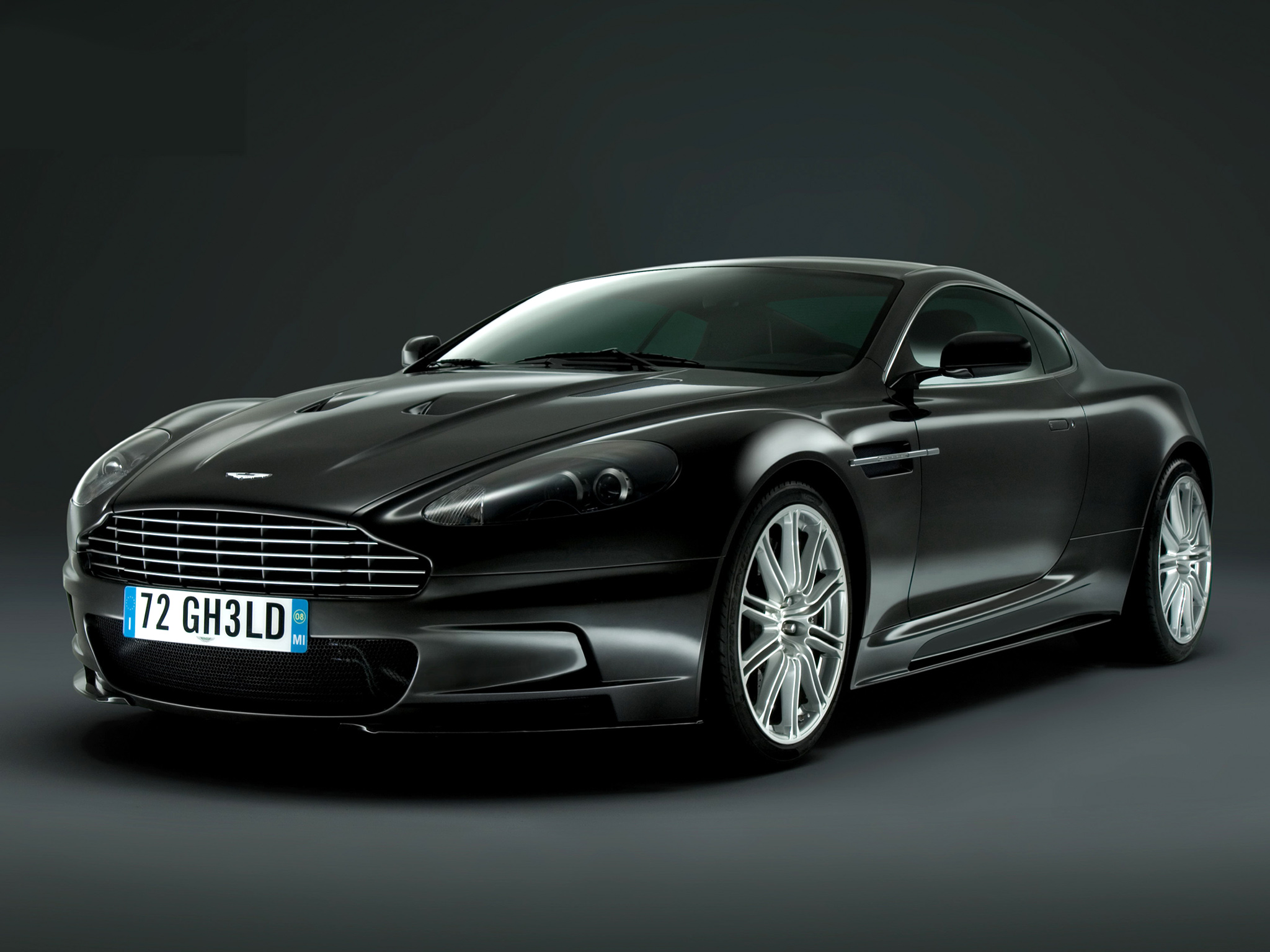 Aston Martin Dbs James Bond Quantum Of Solace Wallpaper Car