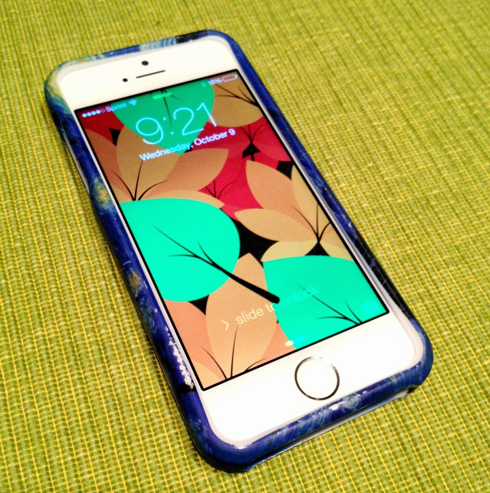 Want to make your own iPhone wallpaper You can open up a 1136 x 640 1592x1600