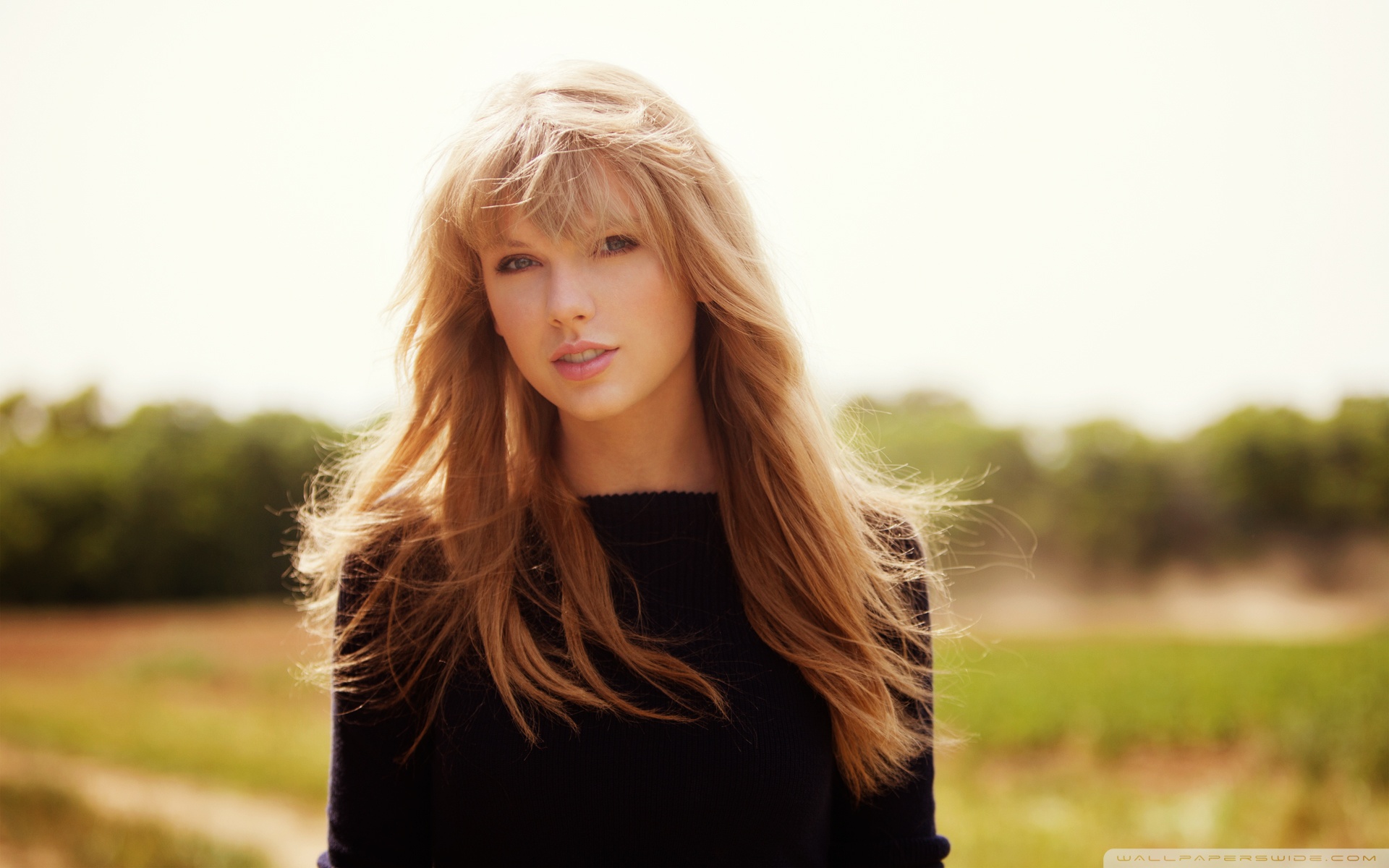 Taylor Swift Photoshoot Wallpaper
