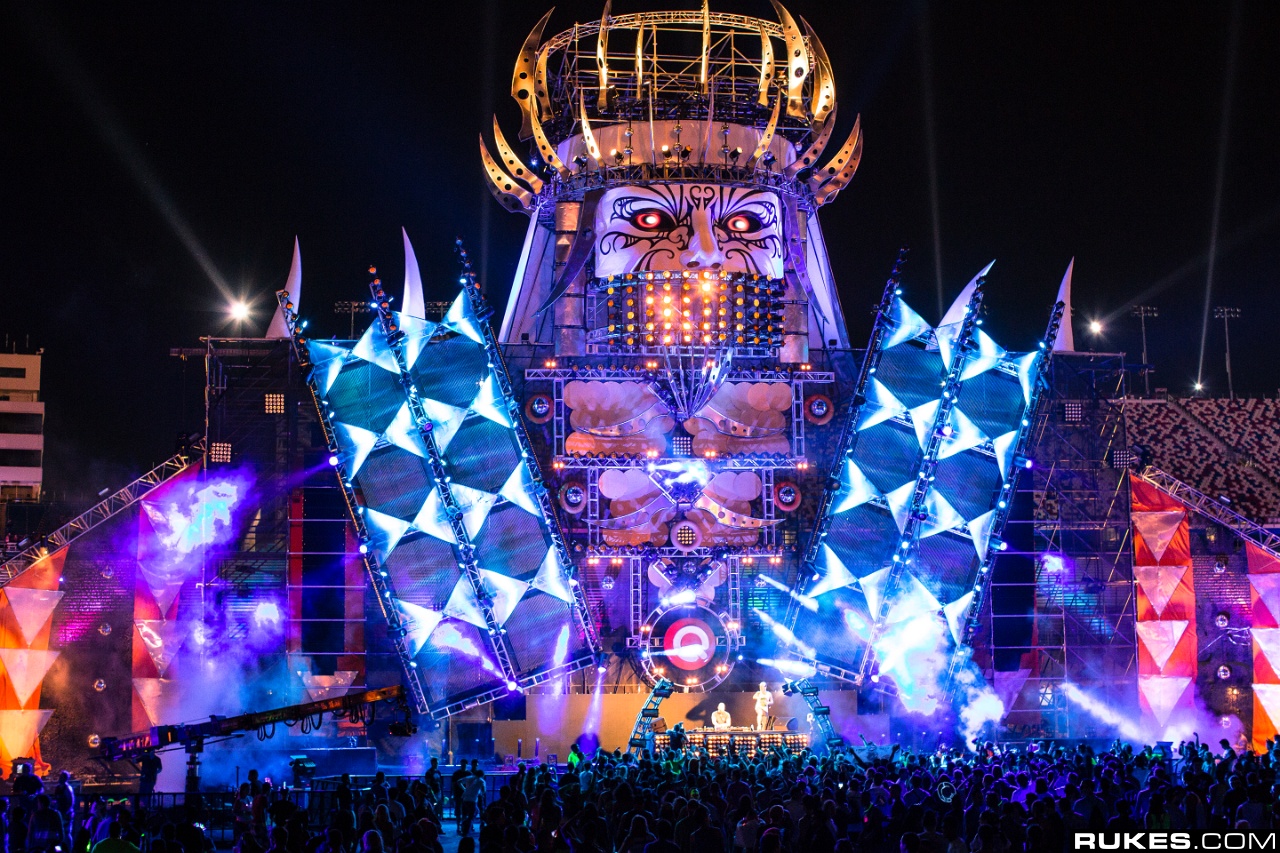 Electric Daisy Carnival 2012 Las Vegas My experience and some 1280x853