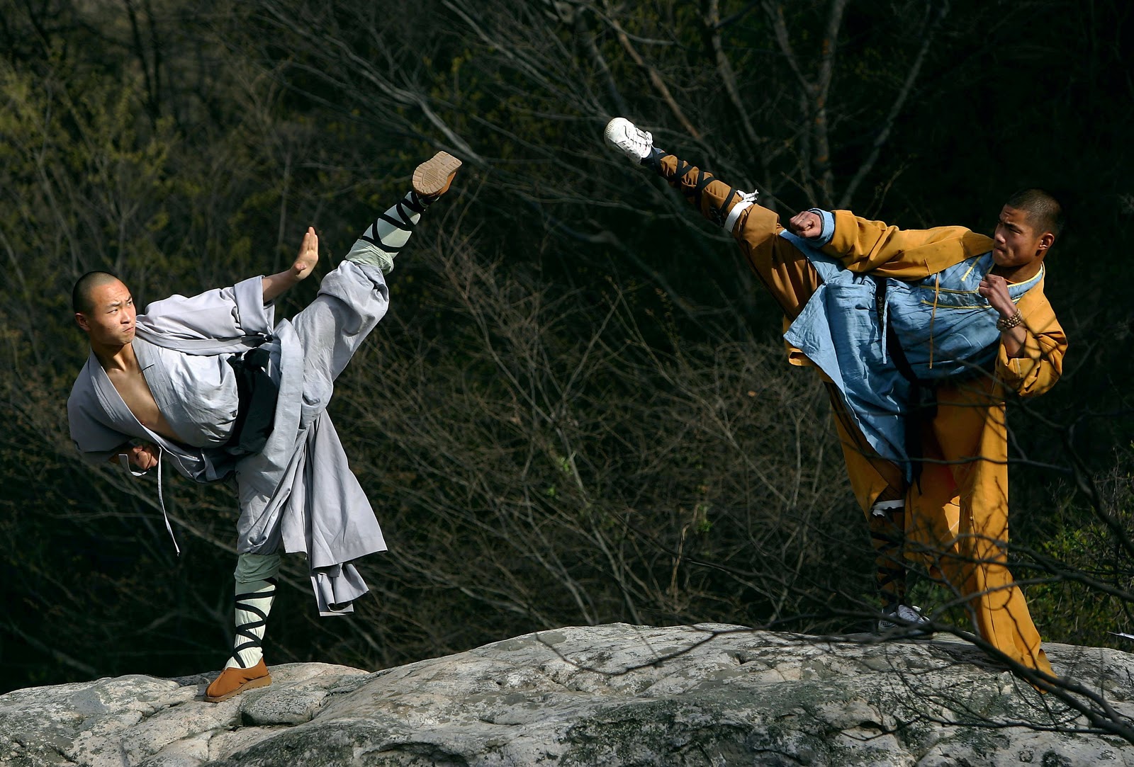 Shaolin Kung Fu Monks
