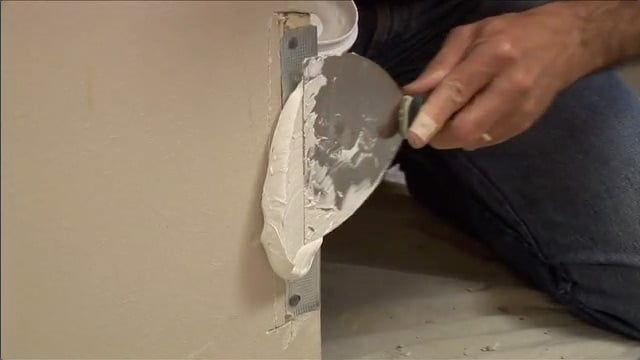 how-to-fix-drywall-inside-corner-damage-paulbabbitt