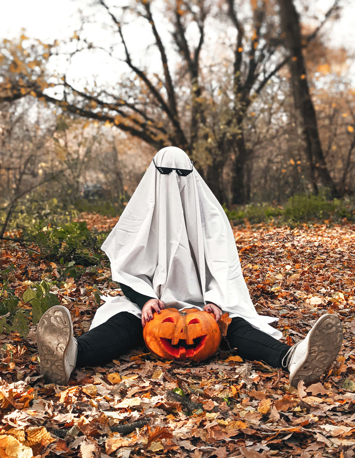 Aesthetic Autumn Halloween Wallpaper