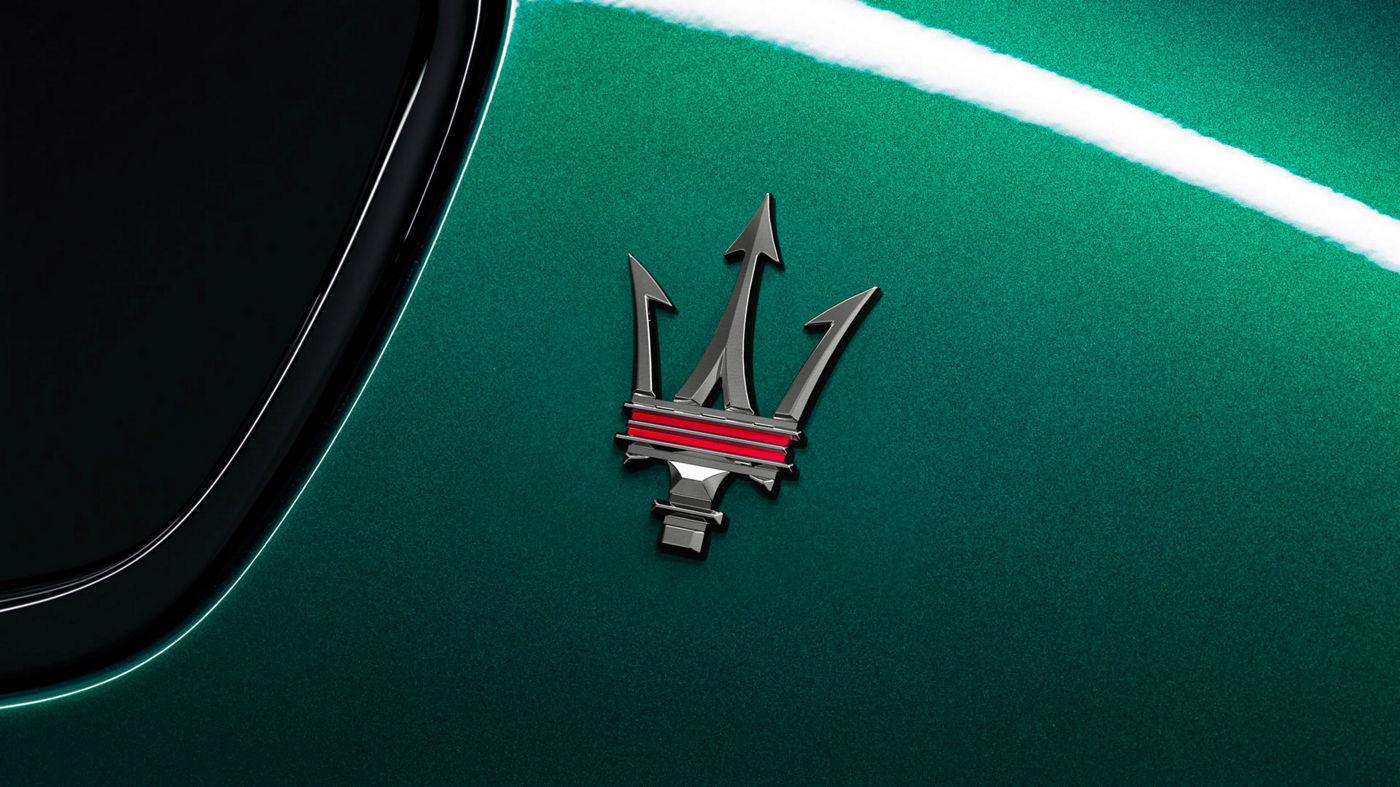 Maserati Quattroporte Trofeo Sedan Full Specs Us