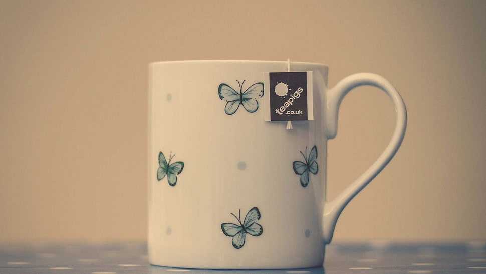 Blue And Black Butterfly Print White Ceramic Mug With Teabag HD