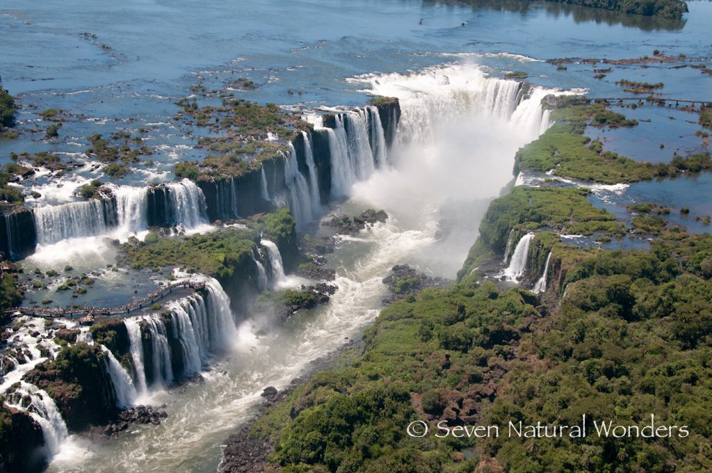 Iguazu Falls Parana Brazil Waterfall Image HD Background