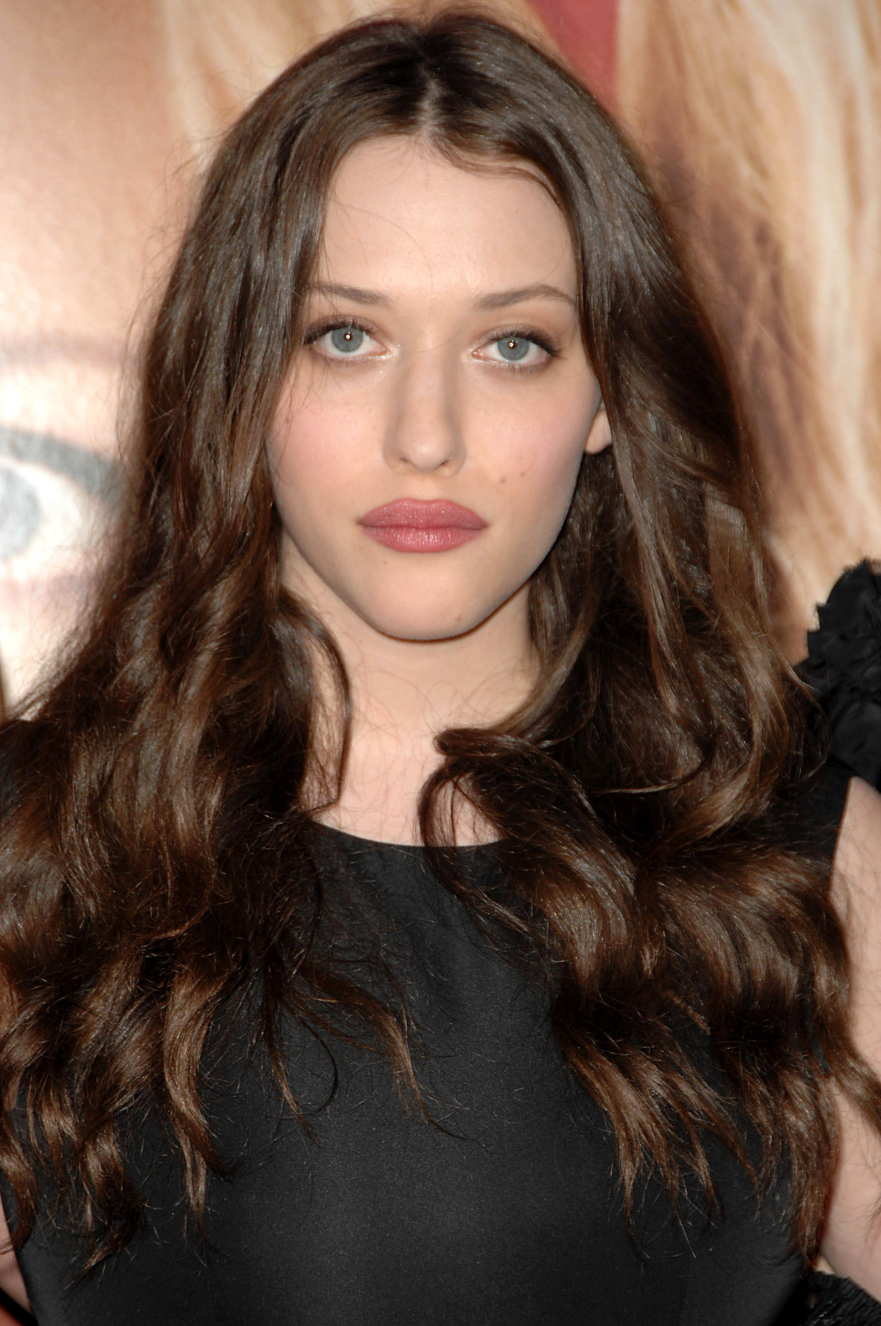 Kat Dennings Wallpaper Beautiful Pictures And