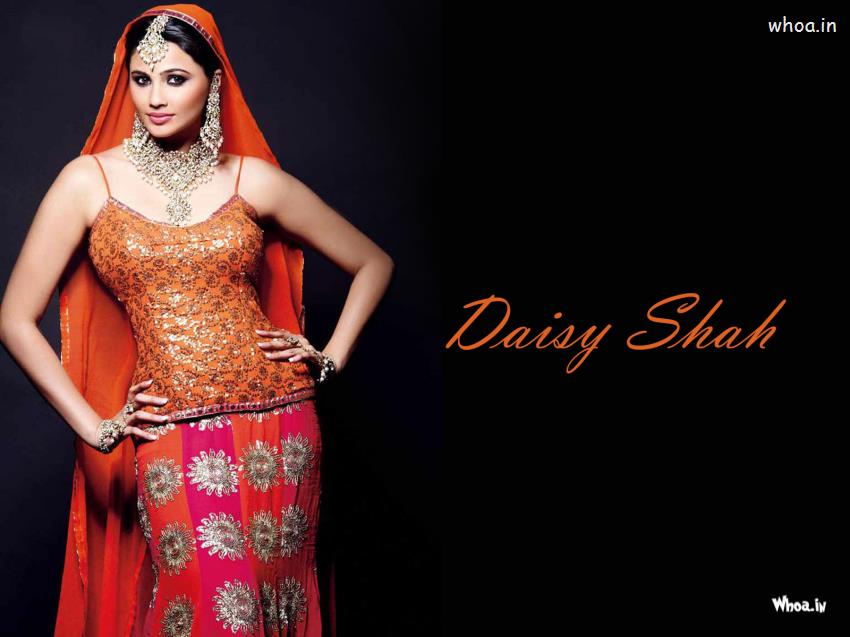 Daisy Shah HD Wallpaper For