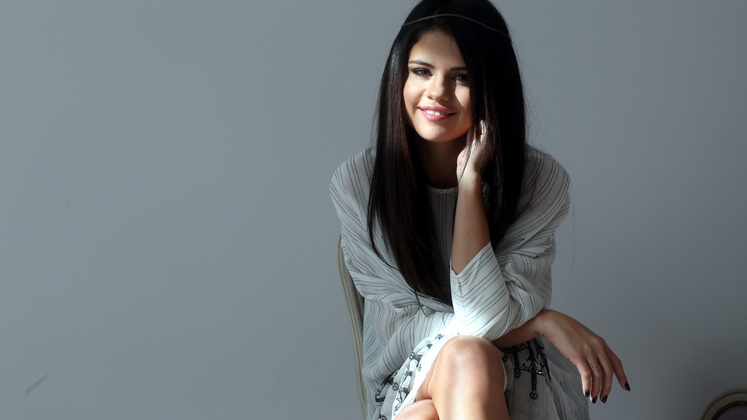 Selena Gomez Wallpaper Actress Director Producer