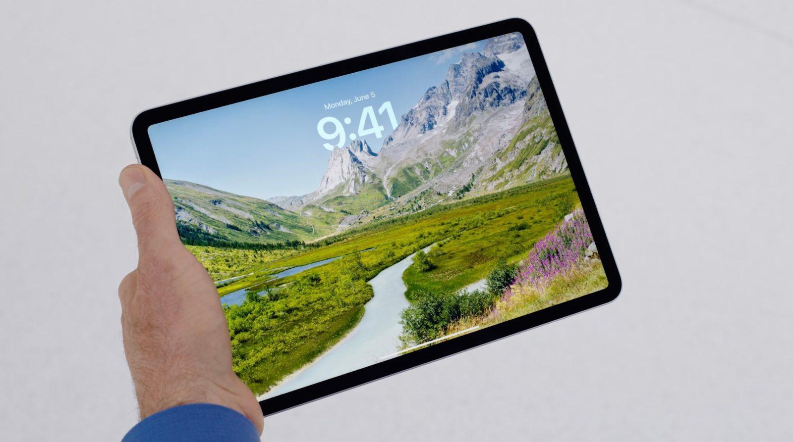 iPadOS 17 new features Lock Screen customization Health more