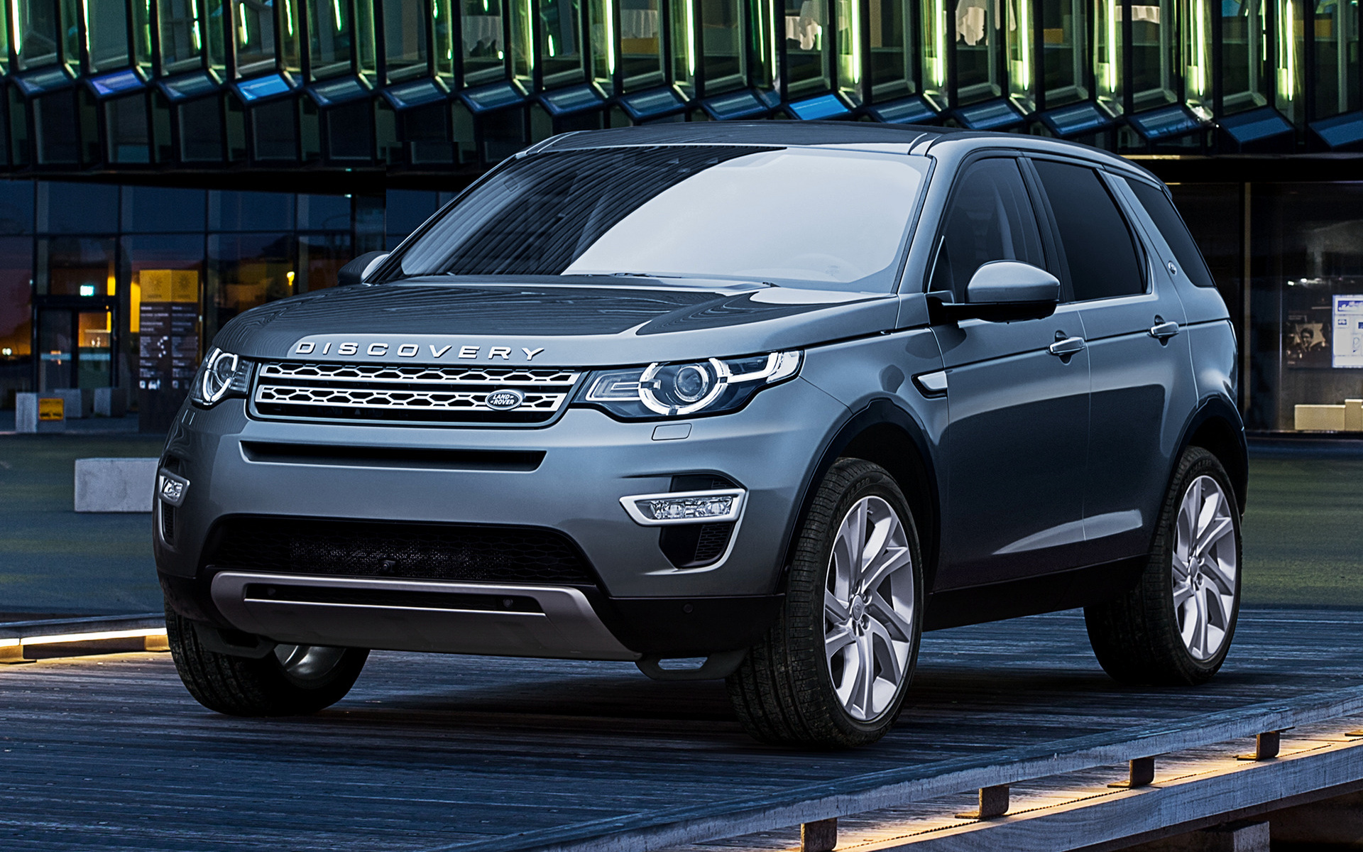 Land Rover Discovery Sport Hse Luxury Wallpaper And HD Image