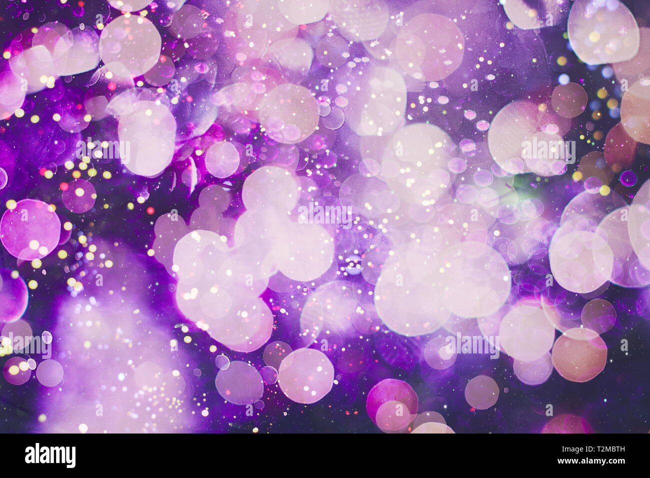 Free download glittering shine bulbs lights backgroundblur of Christmas